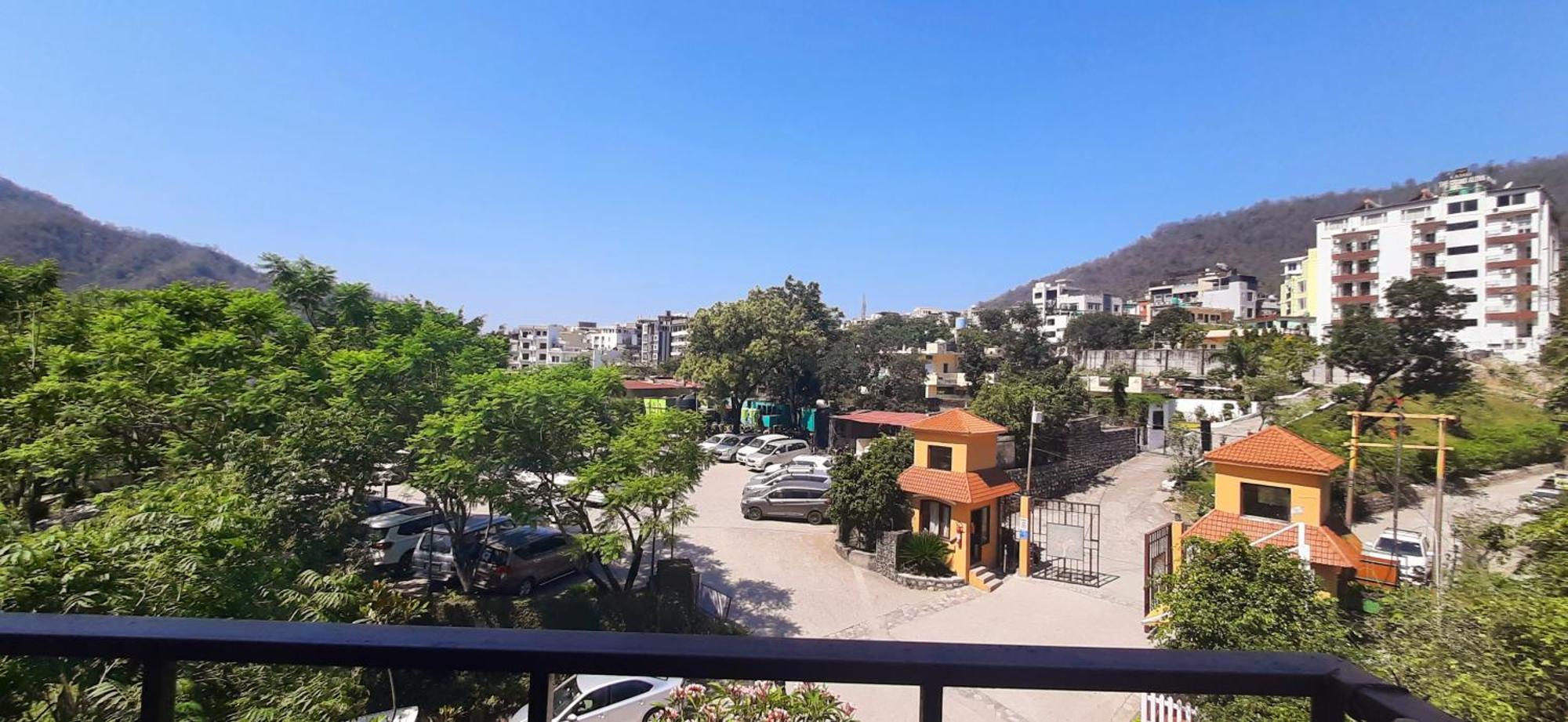 Aloha Serenity Apartments Rishikesh Ngoại thất bức ảnh